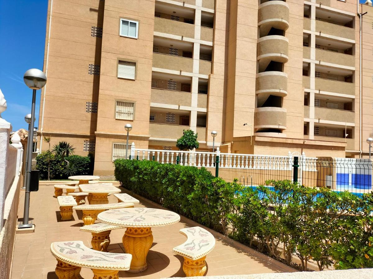 Lomas Del Mar Torrevieja Sobre El Mediterraneo Εξωτερικό φωτογραφία